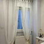 Leonora's Apartament