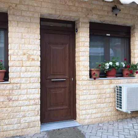 Leonora's Apartment