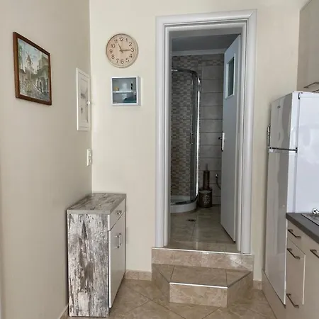 Leonora's Appartement *