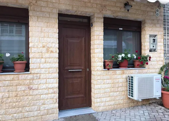 Leonora's Apartament